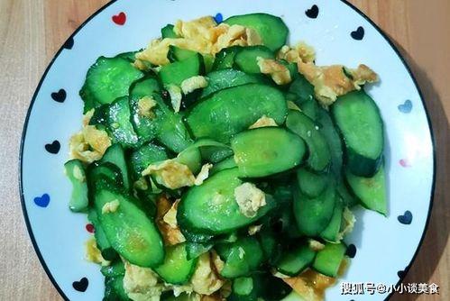 吃瓜下饭博主,吃瓜下饭,揭秘明星幕后故事