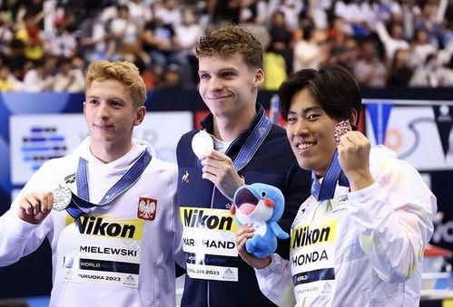 亚运会杭州吃瓜,一场美食与运动的盛宴，吃瓜群众的热议焦点