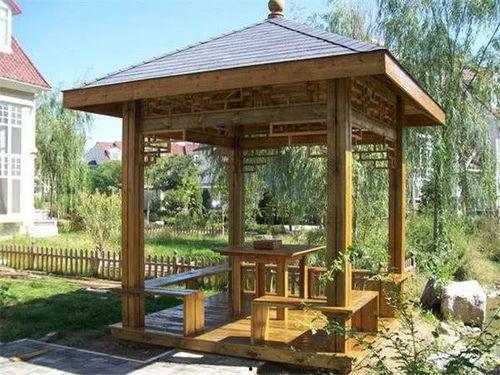 广职凉亭吃瓜,夏日吃瓜,清凉一夏