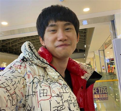 糖小幽吃瓜,揭秘娱乐圈幕后故事