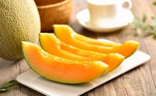 吃哈密瓜西瓜减肥吗,揭秘夏日减肥新选择